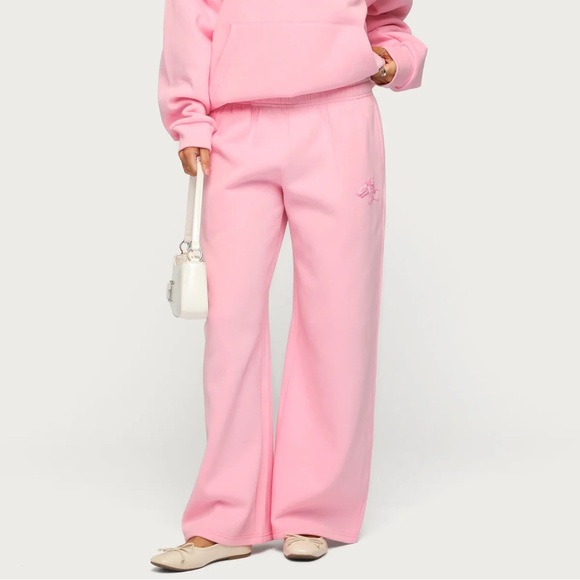 Edikted Pants - Edikted Keychain Cutie Pink Sweatpants Size Small